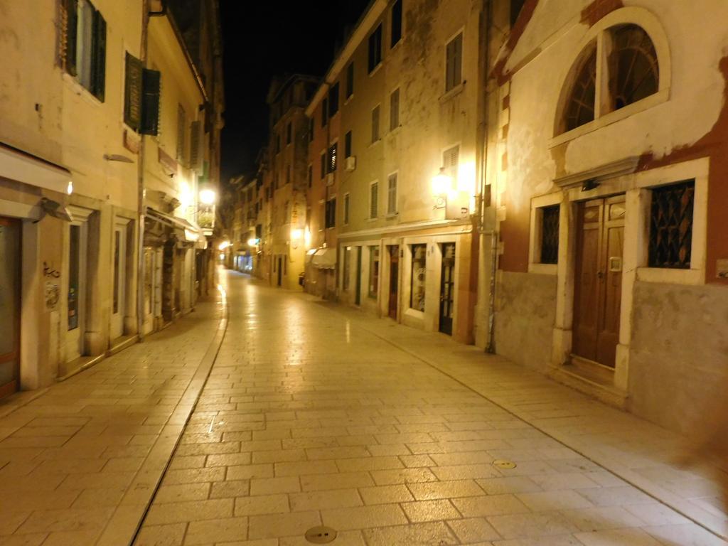 Apartman Angela Rovinj Exterior photo